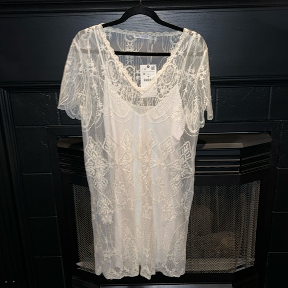 Zara Dresses & Skirts - Zara Ivory Lace Midi Dress